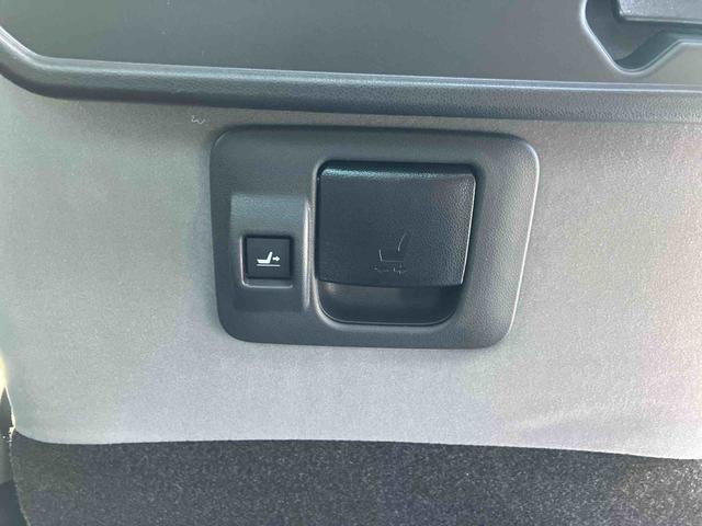 タントＸセレクション衝突被害軽減ブレーキ　コーナーセンサー　シートヒーター　ＬＥＤヘッドライト　オートライト　オートハイビーム　両側電動スライドドア　運転席ロングスライド　助手席ロングスライド　オートエアコン　キーフリー（千葉県）の中古車