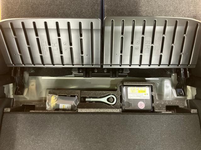 ムーヴキャンバスセオリーＧ　エコアイドル非装着車スマホ連携ディスプレイオーディオ　ＵＳＢ．ＨＤＭＩ接続　ブルートゥース対応　ワイヤレス充電器　インパネアッパーボックス　ホットカップホルダー　置きラクボックス　ホールド機能付き電動パーキングブレーキ（千葉県）の中古車