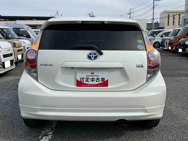 アクアGエアロ 社外15インチアルミ LEDヘッドライト ETC テレスコピックステアリング 運転席シートアジャスター バニティーミラー付きサンバイザー スマートキー ヘッドライトウォッシャー(千葉県)の中古車