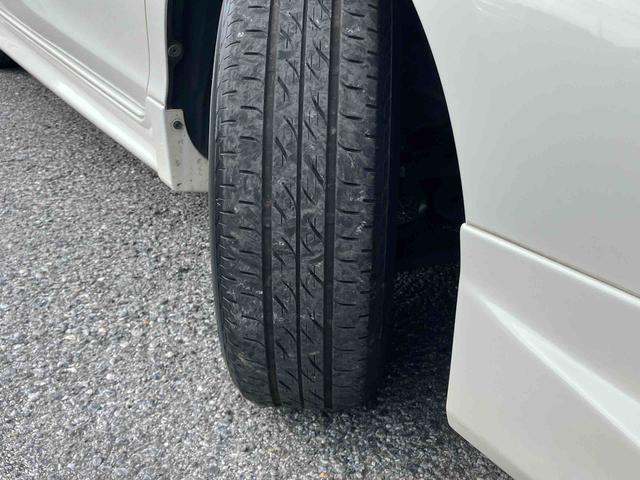 アクアGエアロ 社外15インチアルミ LEDヘッドライト ETC テレスコピックステアリング 運転席シートアジャスター バニティーミラー付きサンバイザー スマートキー ヘッドライトウォッシャー(千葉県)の中古車