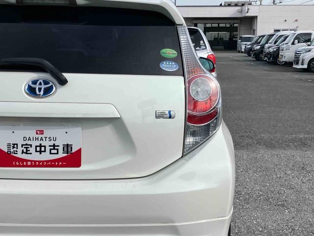 アクアGエアロ 社外15インチアルミ LEDヘッドライト ETC テレスコピックステアリング 運転席シートアジャスター バニティーミラー付きサンバイザー スマートキー ヘッドライトウォッシャー(千葉県)の中古車