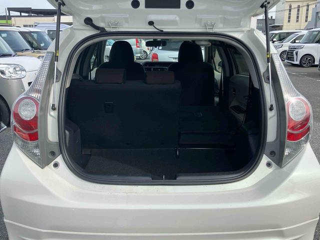 アクアＧエアロ　社外１５インチアルミ　ＬＥＤヘッドライト　ＥＴＣ　テレスコピックステアリング　運転席シートアジャスター　バニティーミラー付きサンバイザー　スマートキー　ヘッドライトウォッシャー（千葉県）の中古車