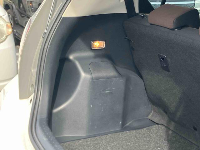 アクアＧエアロ　社外１５インチアルミ　ＬＥＤヘッドライト　ＥＴＣ　テレスコピックステアリング　運転席シートアジャスター　バニティーミラー付きサンバイザー　スマートキー　ヘッドライトウォッシャー（千葉県）の中古車