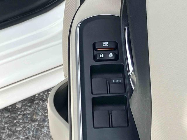 アクアＧエアロ　社外１５インチアルミ　ＬＥＤヘッドライト　ＥＴＣ　テレスコピックステアリング　運転席シートアジャスター　バニティーミラー付きサンバイザー　スマートキー　ヘッドライトウォッシャー（千葉県）の中古車