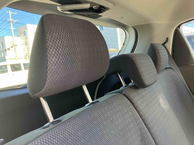 ヴィッツＦ　スマイルエディションワンセグナビ　ＡＵＸ接続　ブルートゥース対応　プッシュエンジンスタート　キーフリーシステム　オートライト　マニュアルレベリング機能付ハロゲンヘッドライト　チルトステアリング　運転席シートリフター（千葉県）の中古車