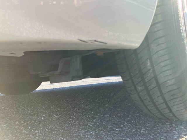 ヴィッツＦ　スマイルエディションワンセグナビ　ＡＵＸ接続　ブルートゥース対応　プッシュエンジンスタート　キーフリーシステム　オートライト　マニュアルレベリング機能付ハロゲンヘッドライト　チルトステアリング　運転席シートリフター（千葉県）の中古車