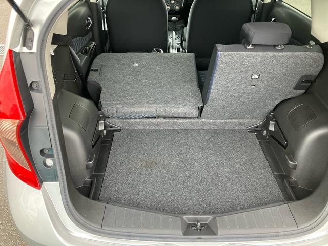 ノートX Vセレクション+セーフティナビ/TV/DVD/BT/USB 全周囲カメラ ETC セイフティーシールド 車線逸脱警報 横滑防止装置 ディスプレイ付き防眩ルームミラー 前後クリアランスセンサー アイドリングストップ スマートキー(千葉県)の中古車