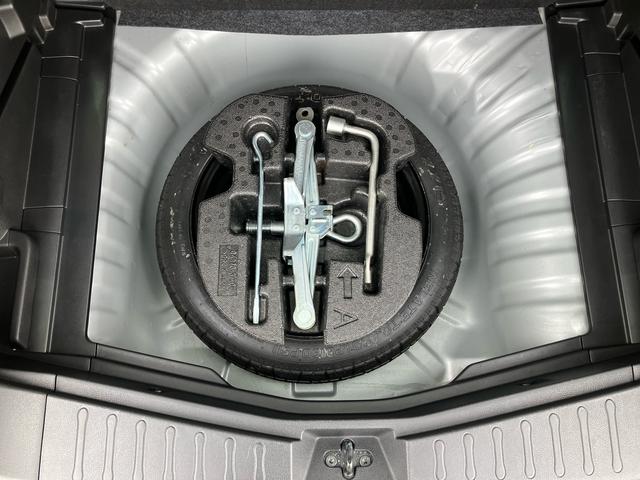 ノートX Vセレクション+セーフティナビ/TV/DVD/BT/USB 全周囲カメラ ETC セイフティーシールド 車線逸脱警報 横滑防止装置 ディスプレイ付き防眩ルームミラー 前後クリアランスセンサー アイドリングストップ スマートキー(千葉県)の中古車