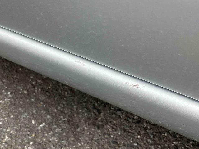 ノートX Vセレクション+セーフティナビ/TV/DVD/BT/USB 全周囲カメラ ETC セイフティーシールド 車線逸脱警報 横滑防止装置 ディスプレイ付き防眩ルームミラー 前後クリアランスセンサー アイドリングストップ スマートキー(千葉県)の中古車