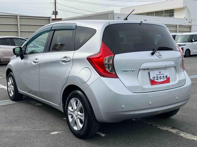 ノートＸ　Ｖセレクション＋セーフティナビ／ＴＶ／ＤＶＤ／ＢＴ／ＵＳＢ　全周囲カメラ　ＥＴＣ　セイフティーシールド　車線逸脱警報　横滑防止装置　ディスプレイ付き防眩ルームミラー　前後クリアランスセンサー　アイドリングストップ　スマートキー（千葉県）の中古車