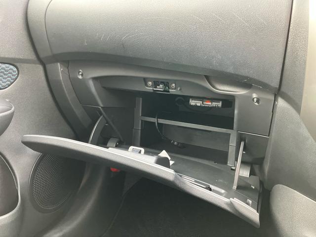 ノートＸ　Ｖセレクション＋セーフティナビ／ＴＶ／ＤＶＤ／ＢＴ／ＵＳＢ　全周囲カメラ　ＥＴＣ　セイフティーシールド　車線逸脱警報　横滑防止装置　ディスプレイ付き防眩ルームミラー　前後クリアランスセンサー　アイドリングストップ　スマートキー（千葉県）の中古車