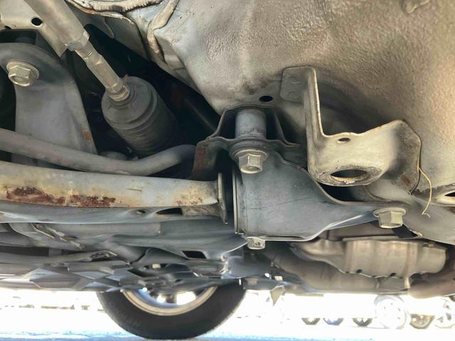 フィットハイブリッドＸＨセレクション　ファインスタイルハイブリッド　ナビ／ワンセグＴＶ／ＤＶＤ／ＢＴ／ＵＳＢ　バックカメラ　ＥＴＣ　オートクルーズ　ＨＩＤヘッドライト　オートライト　シートヒーター　パドルシフト　オートエアコン　シートリフター　キーフリー（千葉県）の中古車