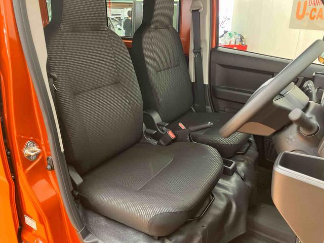 ハイゼットカーゴデラックス衝突回避支援システム　横滑り防　止装置　アイドリングストップ　前後コーナーセンサー　オーバーヘッドシェルフ　マニュアルレベリング機能付ハロゲンヘッドライト　トップシェイドガラス　キーレスエントリー（千葉県）の中古車