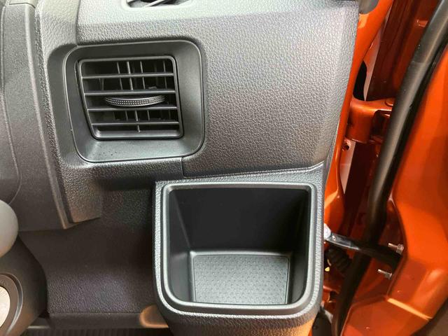 ハイゼットカーゴデラックス衝突回避支援システム　横滑り防　止装置　アイドリングストップ　前後コーナーセンサー　オーバーヘッドシェルフ　マニュアルレベリング機能付ハロゲンヘッドライト　トップシェイドガラス　キーレスエントリー（千葉県）の中古車