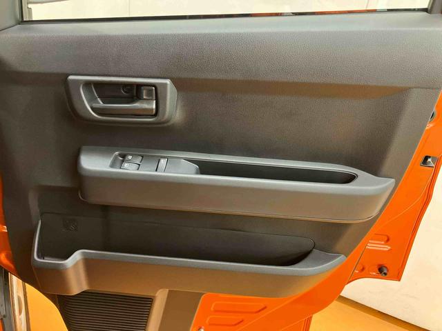 ハイゼットカーゴデラックス衝突回避支援システム　横滑り防　止装置　アイドリングストップ　前後コーナーセンサー　オーバーヘッドシェルフ　マニュアルレベリング機能付ハロゲンヘッドライト　トップシェイドガラス　キーレスエントリー（千葉県）の中古車