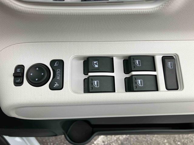 ムーヴキャンバスストライプスＧターボターボ　Ｂカメラ　全車速追従クルコン　ＬＥＤヘッドライト　オートライト　ＡＤＢ　ホッとカップホルダー　スマアシ　コーナーセンサー　シートヒーター　電動駐車ブレーキ　両側Ｐスラ　キーフリー　盗難防止警報（千葉県）の中古車