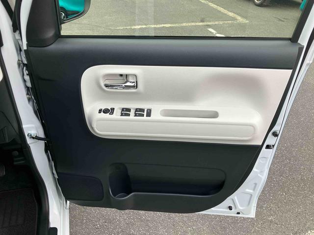 ムーヴキャンバスストライプスＧターボターボ　Ｂカメラ　全車速追従クルコン　ＬＥＤヘッドライト　オートライト　ＡＤＢ　ホッとカップホルダー　スマアシ　コーナーセンサー　シートヒーター　電動駐車ブレーキ　両側Ｐスラ　キーフリー　盗難防止警報（千葉県）の中古車