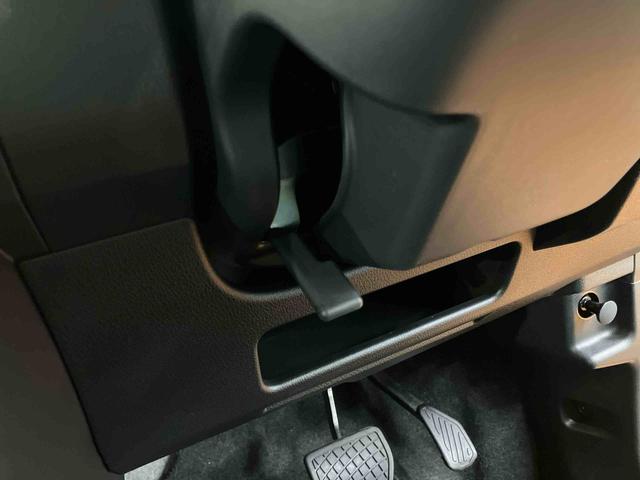 ムーヴキャンバスストライプスＧターボ衝突回避支援システム　横滑り防止装置　アイドリングストップ　アダプティブクルーズコントロール　ホットカップホルダー　置きラクボックス　前席シートヒーター　助手席シートバックポケット＋ショッピングフック（千葉県）の中古車