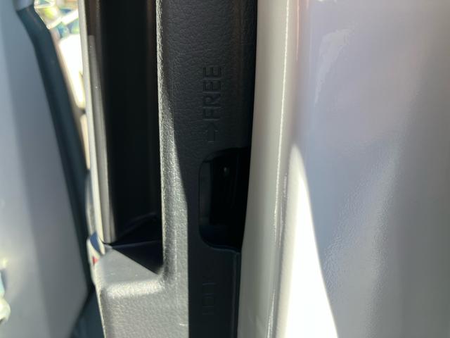 ムーヴキャンバスストライプスＧターボアダプティブドライビングビーム　ＬＥＤヘッドライト　オートライト　全車速追従クルコン　バックカメラ　スマアシ　コーナーセンサー　シートヒーター　両側電動スライドドア　ホッとカップホルダー　キーフリー（千葉県）の中古車