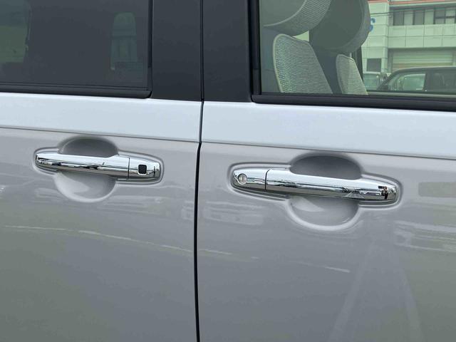 ムーヴキャンバスストライプスＧターボターボ　Ｂカメラ　全車速追従クルコン　ＬＥＤヘッドライト　オートライト　ＡＤＢ　ホッとカップホルダー　スマアシ　コーナーセンサー　シートヒーター　電動駐車ブレーキ　両側Ｐスラ　キーフリー　盗難防止警報（千葉県）の中古車