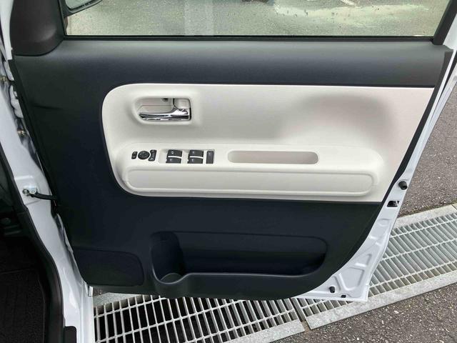 ムーヴキャンバスストライプスGBカメラ LEDヘッドライト オートライト オートハイビーム ホッとカップホルダー スマアシ コーナーセンサー シートヒーター 両側Pスラ オートA/C 電動駐車ブレーキ プッシュスタート キーフリー(千葉県)の中古車