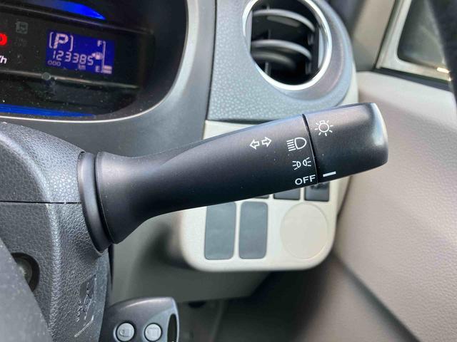 ミライースGETC CDチューナー 14インチアルミ メッキグリル ターンランプ付き電動格納ドアミラー 自発光式デジタルメーター オートエアコン キーレス サイドエアバッグ 横滑り防止装置 アイドリングストップ(千葉県)の中古車