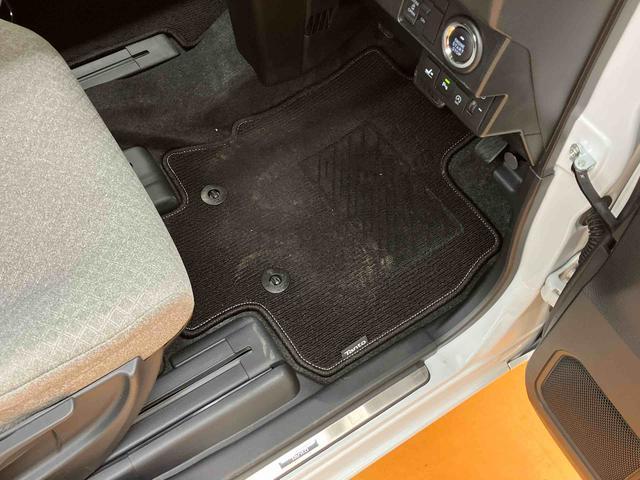 タントＸＣＤチューナー　助手席側パワスラ　ＬＥＤヘッドライト　スマートキー　オート格納ドアミラー　オートＡＣ　シートヒーター　シートバックテーブル　運転席ロングスライド　コーナーセンサー　衝突被害軽減ブレーキ（千葉県）の中古車