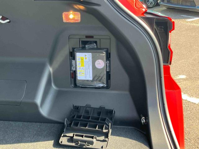 ロッキーＸ　ＨＥＶバックカメラ連動９インチスマホ連携ディスプレイオーディオ　フロント．リヤドライブレコーダー連動　ビルトインＥＴＣ　衝突回避支援システム　横滑り防止装置　ホールド機能付き電動パーキングブレーキ（千葉県）の中古車