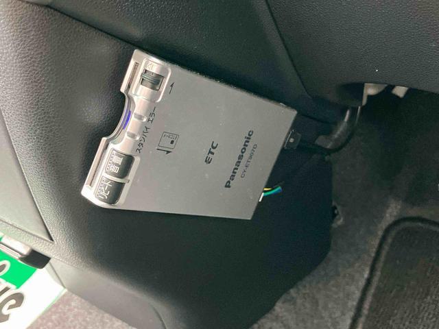 ムーヴコンテカスタム　ＲＳターボ　ナビ／ＴＶ／ＤＩＳＣ／ＵＳＢ　ＥＴＣ　ＭＯＭＯ社製ステアリング　トップシェード入りガラス　スマートキー　ディスチャージドヘッドランプ　フォグランプ　ドアミラーターンランプ　オートエアコン（千葉県）の中古車