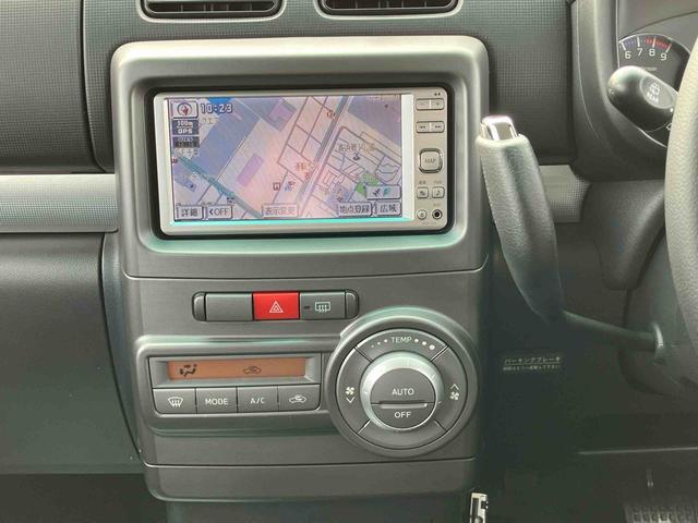 ムーヴコンテカスタム　ＲＳターボ　ナビ／ＴＶ／ＤＩＳＣ／ＵＳＢ　ＥＴＣ　ＭＯＭＯ社製ステアリング　トップシェード入りガラス　スマートキー　ディスチャージドヘッドランプ　フォグランプ　ドアミラーターンランプ　オートエアコン（千葉県）の中古車