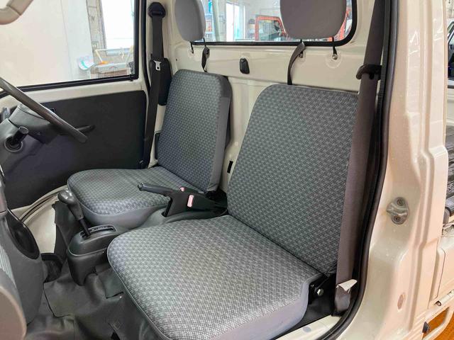 ハイゼットトラックエアコン・パワステ　スペシャル荷台ゴムマット　ゲートプロテクター　テールゲートチェーン　スピーカー一体型ＦＭ．ＡＭラジオチューナー　マニュアルレベリング機能付ハロゲンヘッドライト　灰皿＋シガーライター　ショッピングフック（千葉県）の中古車