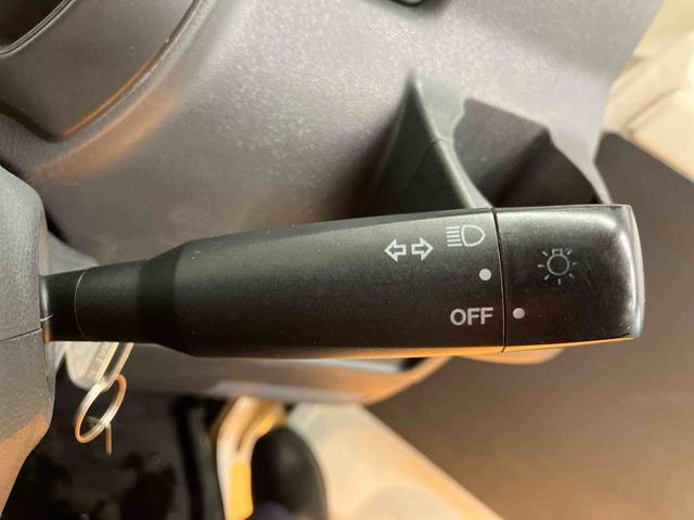 ハイゼットトラックエアコン・パワステ　スペシャル荷台ゴムマット　ゲートプロテクター　テールゲートチェーン　スピーカー一体型ＦＭ．ＡＭラジオチューナー　マニュアルレベリング機能付ハロゲンヘッドライト　灰皿＋シガーライター　ショッピングフック（千葉県）の中古車