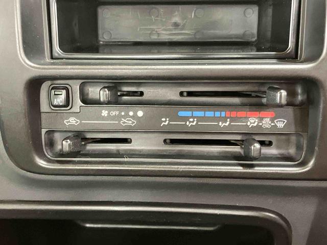 ハイゼットトラックエアコン・パワステ　スペシャル荷台ゴムマット　ゲートプロテクター　テールゲートチェーン　スピーカー一体型ＦＭ．ＡＭラジオチューナー　マニュアルレベリング機能付ハロゲンヘッドライト　灰皿＋シガーライター　ショッピングフック（千葉県）の中古車