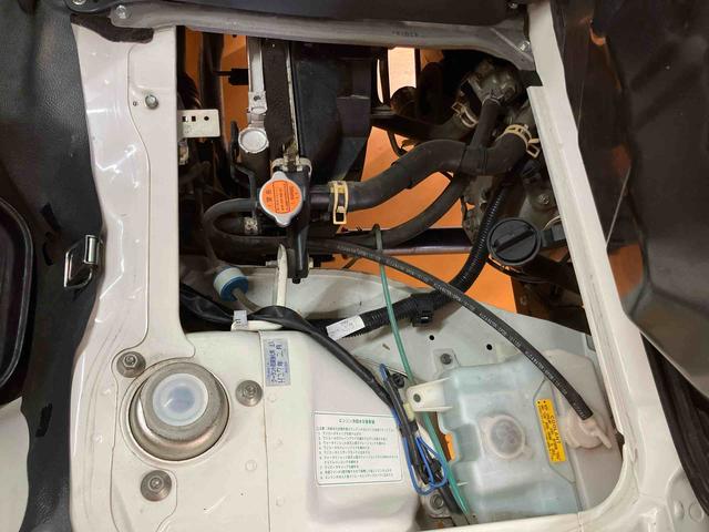 ハイゼットトラックエアコン・パワステ　スペシャル荷台ゴムマット　ゲートプロテクター　テールゲートチェーン　スピーカー一体型ＦＭ．ＡＭラジオチューナー　マニュアルレベリング機能付ハロゲンヘッドライト　灰皿＋シガーライター　ショッピングフック（千葉県）の中古車