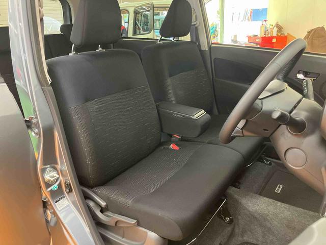 ムーヴカスタム　Ｘリミテッド　ＳＡバックカメラ連動ワンセグナビ　ＵＳＢ接続　ＡＵＸ接続　衝突被害軽減ブレーキ　横滑り防止装置　アイドリングストップ　プッシュエンジンスタート　照明．バニティーミラー付き左右サンバイザー（千葉県）の中古車