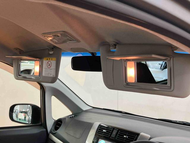 ムーヴカスタム　Ｘリミテッド　ＳＡバックカメラ連動ワンセグナビ　ＵＳＢ接続　ＡＵＸ接続　衝突被害軽減ブレーキ　横滑り防止装置　アイドリングストップ　プッシュエンジンスタート　照明．バニティーミラー付き左右サンバイザー（千葉県）の中古車