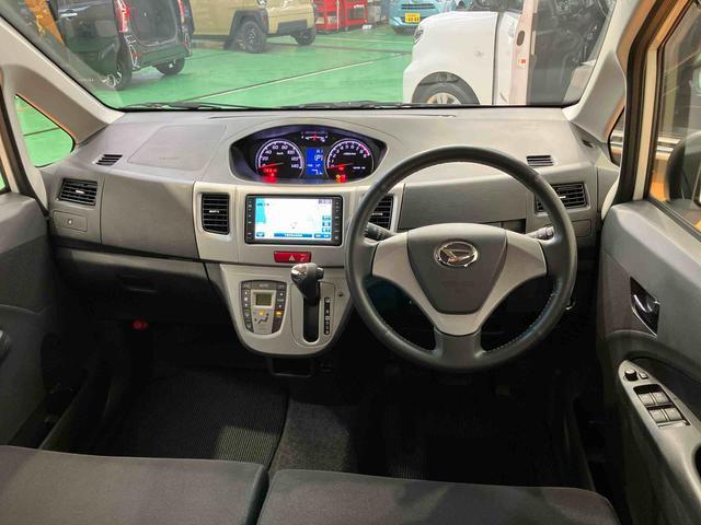 ムーヴカスタム　Ｘリミテッドナビ／１セグＴＶ／ＣＤ／バックカメラ　ＨＩＤヘッドライト　ハロゲンフォグランプ　クリアテールランプ　１４インチアルミ　プッシュボタンスタート　電格ドアミラー　照明／バニディミラー付きサンバイザー（千葉県）の中古車