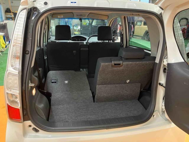 ムーヴカスタム　Ｘリミテッドナビ／１セグＴＶ／ＣＤ／バックカメラ　ＨＩＤヘッドライト　ハロゲンフォグランプ　クリアテールランプ　１４インチアルミ　プッシュボタンスタート　電格ドアミラー　照明／バニディミラー付きサンバイザー（千葉県）の中古車