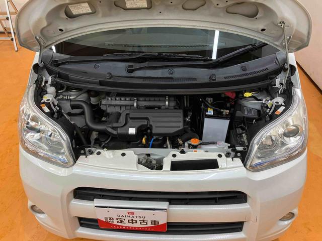 ムーヴカスタム　Ｘリミテッドナビ／１セグＴＶ／ＣＤ／バックカメラ　ＨＩＤヘッドライト　ハロゲンフォグランプ　クリアテールランプ　１４インチアルミ　プッシュボタンスタート　電格ドアミラー　照明／バニディミラー付きサンバイザー（千葉県）の中古車