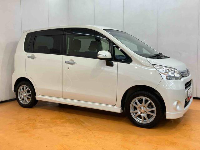 ムーヴカスタム　Ｘリミテッドナビ／１セグＴＶ／ＣＤ／バックカメラ　ＨＩＤヘッドライト　ハロゲンフォグランプ　クリアテールランプ　１４インチアルミ　プッシュボタンスタート　電格ドアミラー　照明／バニディミラー付きサンバイザー（千葉県）の中古車