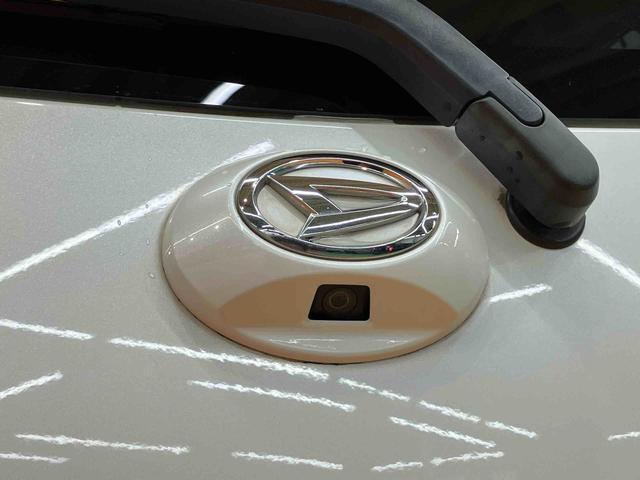 ムーヴカスタム　Ｘリミテッドナビ／１セグＴＶ／ＣＤ／バックカメラ　ＨＩＤヘッドライト　ハロゲンフォグランプ　クリアテールランプ　１４インチアルミ　プッシュボタンスタート　電格ドアミラー　照明／バニディミラー付きサンバイザー（千葉県）の中古車