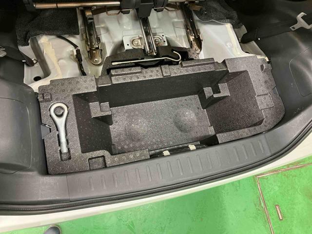 ムーヴカスタム　Ｘリミテッドナビ／１セグＴＶ／ＣＤ／バックカメラ　ＨＩＤヘッドライト　ハロゲンフォグランプ　クリアテールランプ　１４インチアルミ　プッシュボタンスタート　電格ドアミラー　照明／バニディミラー付きサンバイザー（千葉県）の中古車