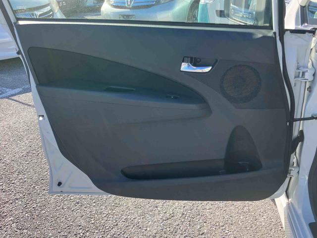 ムーヴＬ　ＶＳスマートセレクションＳＡ衝突被害軽減ブレーキ　横滑り防止装置　アイドリングストップ　プッシュエンジンスタート　キーフリーシステム　マニュアルレベリング機能付ハロゲンヘッドライト　チルトステアリング　運転席シートリフター（千葉県）の中古車