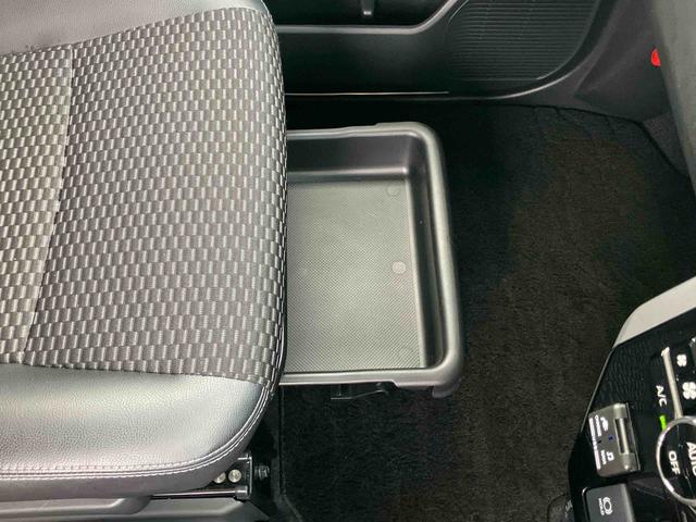 トールカスタムG ターボターボ 9型ナビ/TV/DVD/BT/USB 全周囲カメラ 前後ドラレコ ETC 全車速追従クルコン 前後コーナーセンサー マルチビュー スマアシ 電動駐車ブレーキ 革巻ステアリング プッシュスタート(千葉県)の中古車