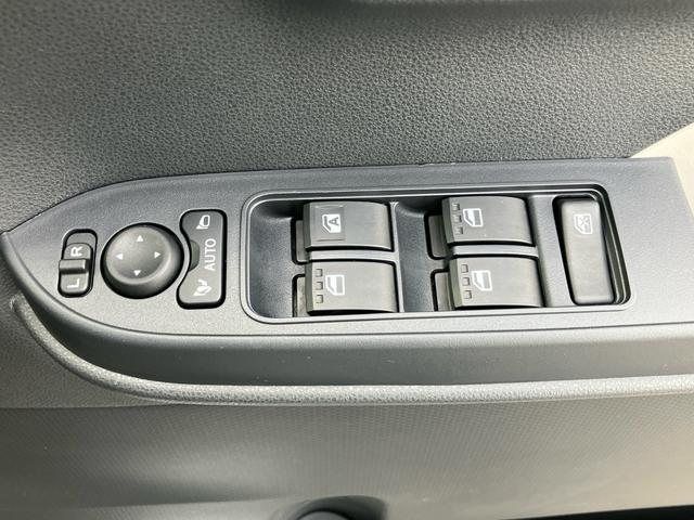 タントＸＥＴＣ　ドラレコ　ＬＥＤヘッドライト　オートライト　オートハイビーム　スマアシ　前後コーナーセンサー　シートヒーター　左側電動スライドドア　電動駐車ブレーキ　オートエアコン　キーフリー　盗難防止警報（千葉県）の中古車