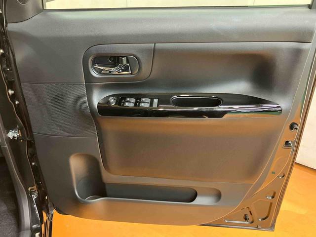 ムーヴキャンバスＸリミテッドメイクアップ　ＳＡIIバックカメラ連動フルセグナビ　ＵＳＢ接続　ウーファー　ＥＴＣ　置きラクボックス　オートライト　衝突被害軽減ブレーキ　横滑り防止装置　マニュアルレベリング機能付ハロゲンヘッドライト（千葉県）の中古車