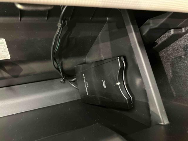 ムーヴキャンバスＸリミテッドメイクアップ　ＳＡIIバックカメラ連動フルセグナビ　ＵＳＢ接続　ウーファー　ＥＴＣ　置きラクボックス　オートライト　衝突被害軽減ブレーキ　横滑り防止装置　マニュアルレベリング機能付ハロゲンヘッドライト（千葉県）の中古車