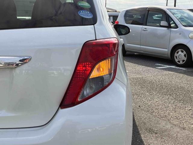 ヴィッツＦ　スマイルエディションナビ／Ｂカメラ／ＴＶ／ＤＩＳＣ／ＢＴ　ＥＴＣ　プッシュボタンスタート／スマートキー　買い物アシストシート（千葉県）の中古車