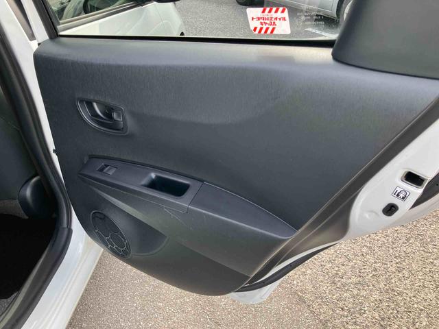 ヴィッツＦ　スマイルエディションナビ／Ｂカメラ／ＴＶ／ＤＩＳＣ／ＢＴ　ＥＴＣ　プッシュボタンスタート／スマートキー　買い物アシストシート（千葉県）の中古車