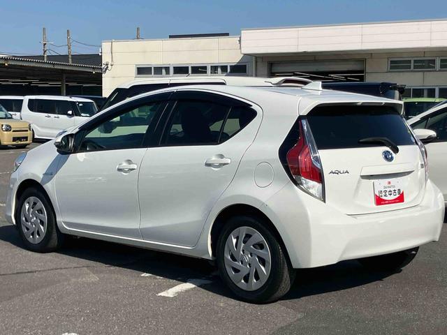 アクアGバックカメラ連動ワンセグナビ ブルートゥース対応 AUX接続 ビルトインETC オートクルーズコントロール 前席シートヒーター テレスコピックステアリング 運転席シートアジャスター キーレスエントリー(千葉県)の中古車